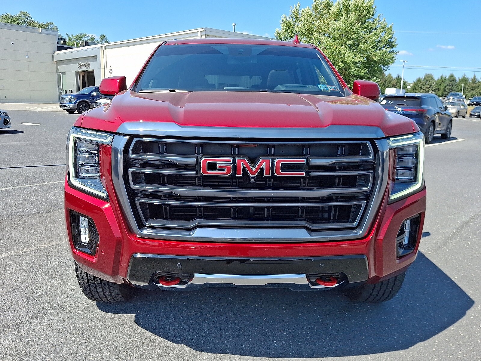 2024 Gmc Yukon AT4 photo 2