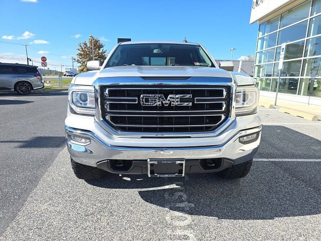 Used 2018 GMC Sierra 1500 SLE 4WD Crew Cab 153.0 SLE