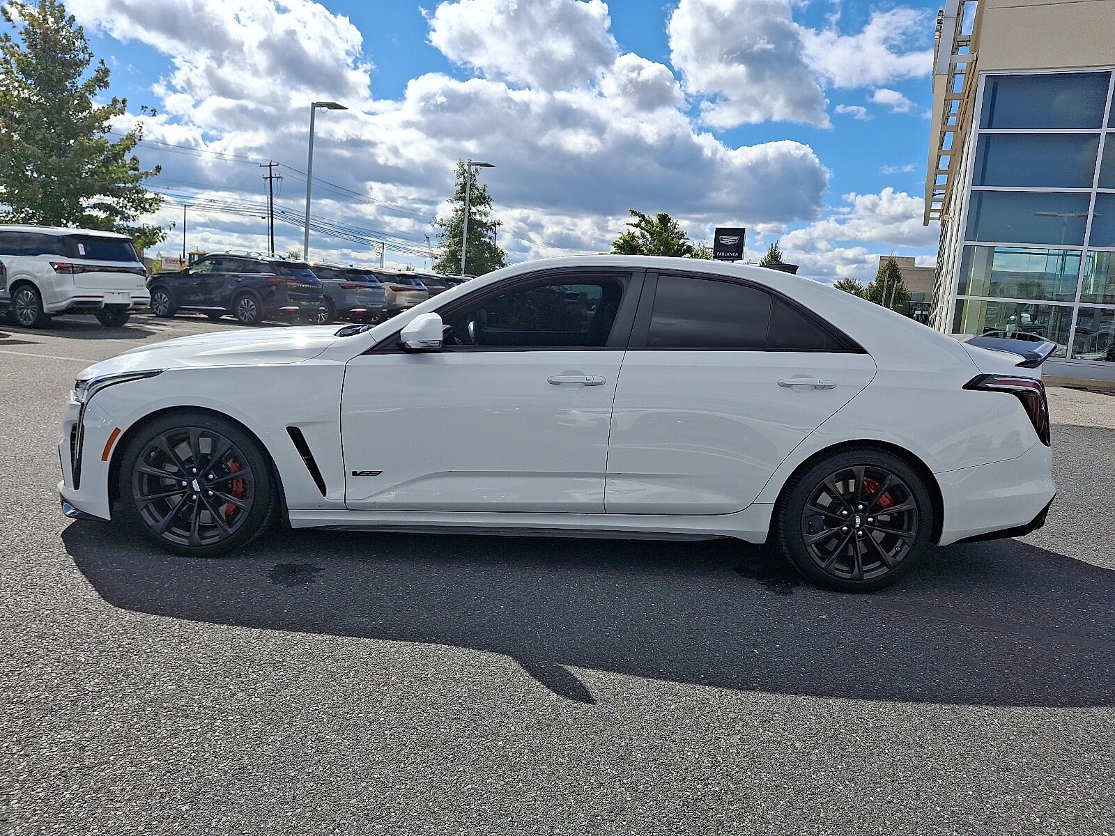 2023 Cadillac CT4 photo 4