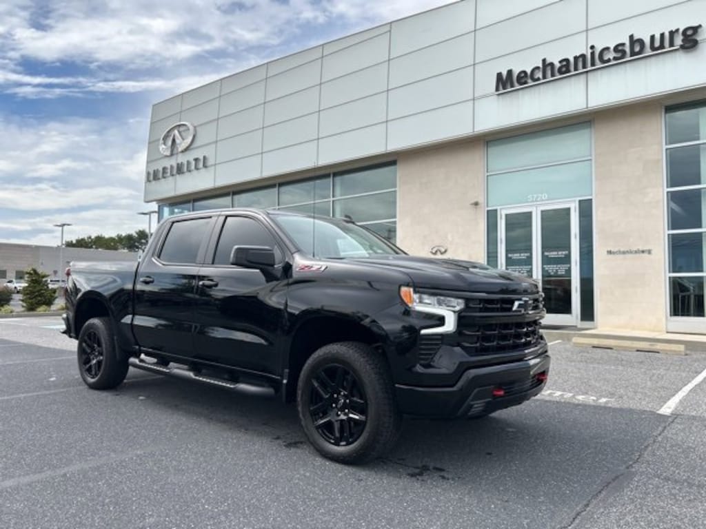 Used 2024 Chevrolet Silverado 1500 LT Trail Boss 4WD Crew Cab 147 LT Trail Boss