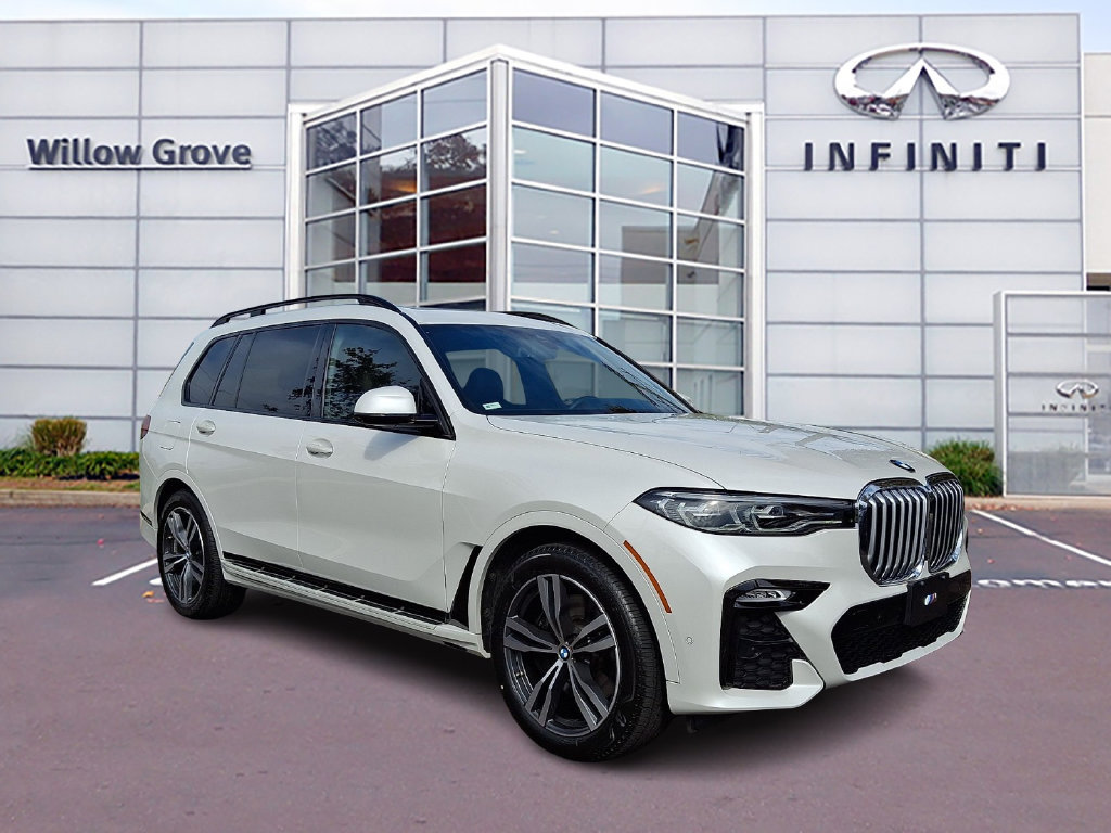 2021 BMW X7 40i