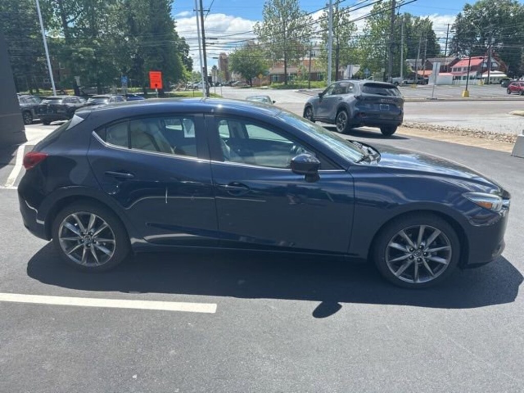 Used 2018 Mazda Mazda3 5-Door Grand Touring Grand Touring Auto