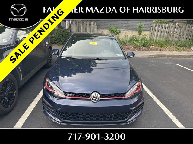 2018 Volkswagen Golf GTI 2.0T SE 4-door's photo