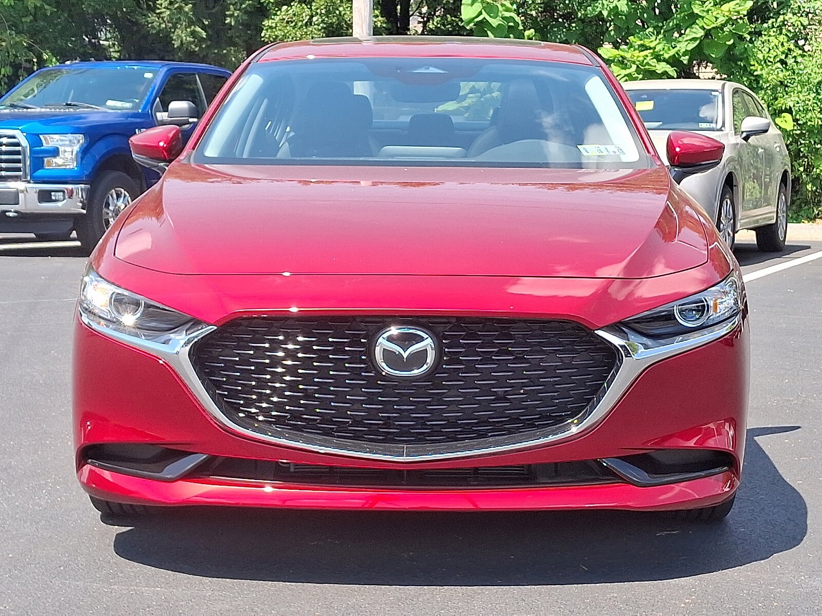 2024 Mazda Mazda3 Sedan 2.5 s Preferred photo 2