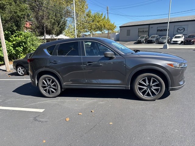 2018 Mazda CX-5 Touring photo 4
