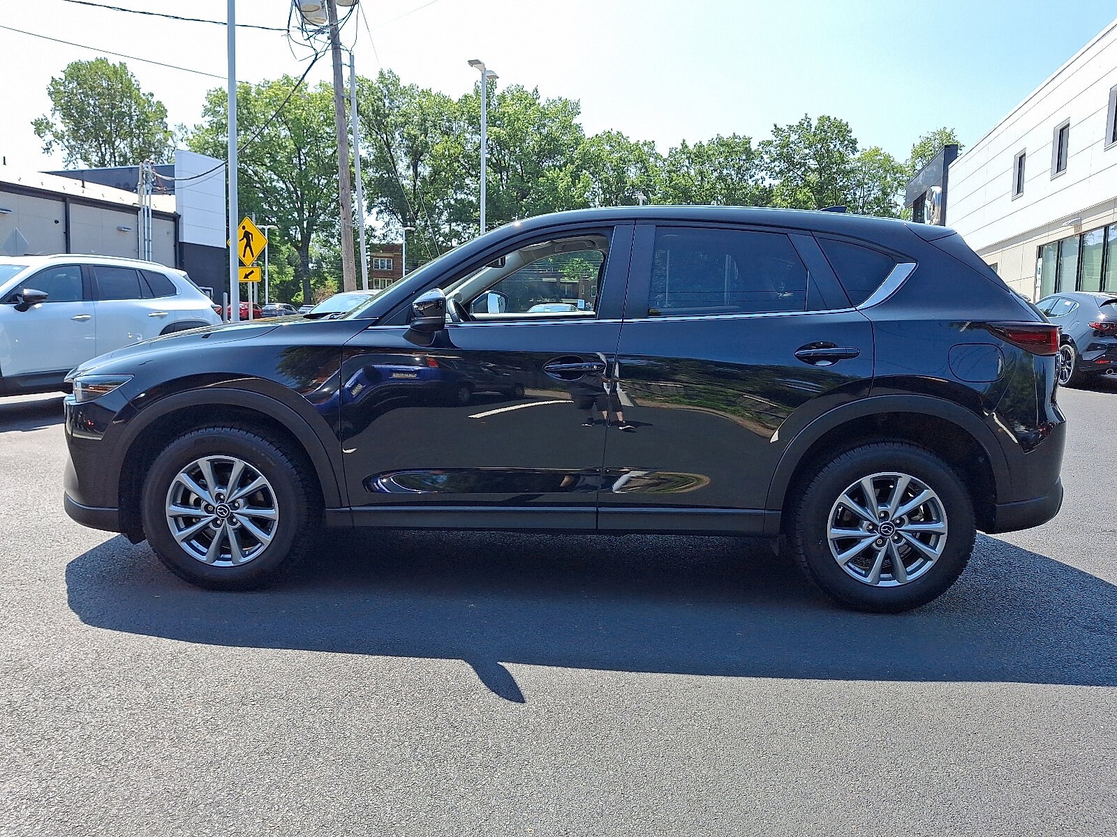 2022 Mazda CX-5 2.5 S Preferred photo 3