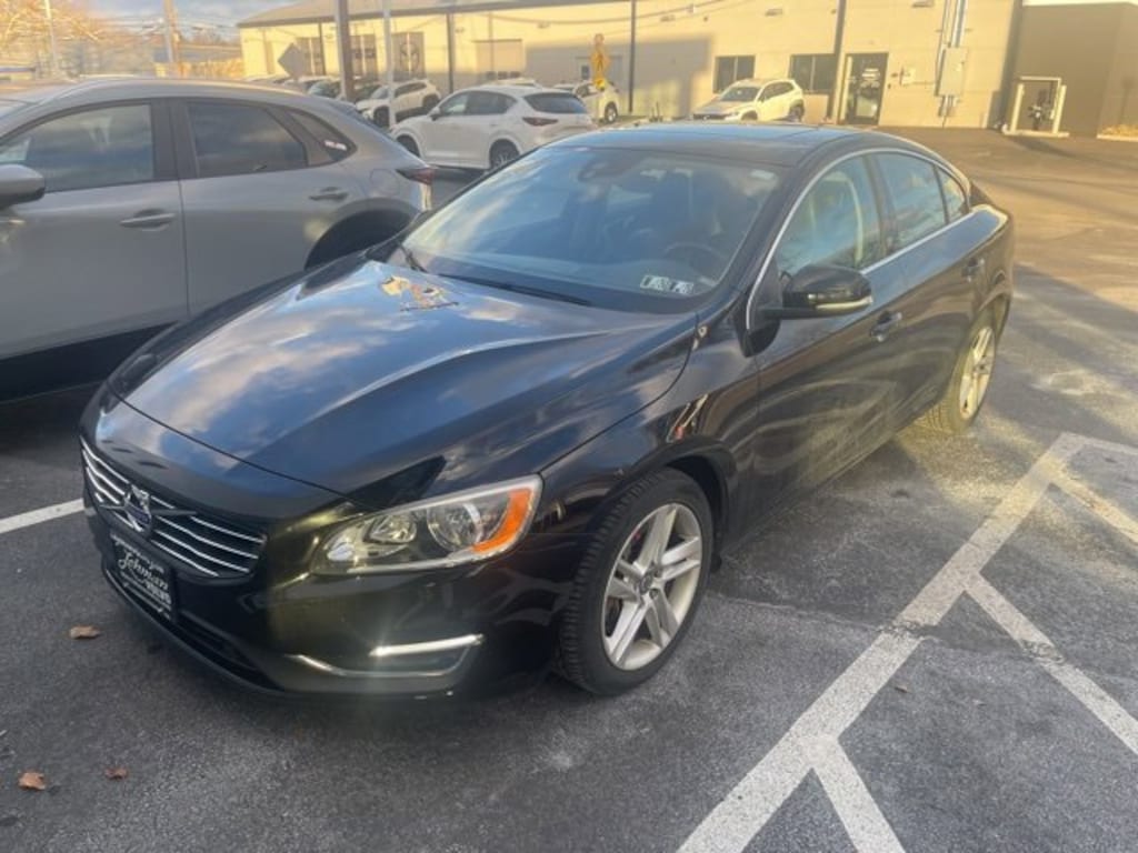 Used 2015 Volvo S60 T5 Premier Sedan