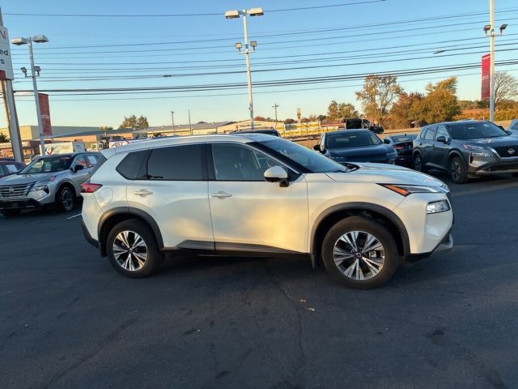 Used 2021 Nissan Rogue SV AWD SV