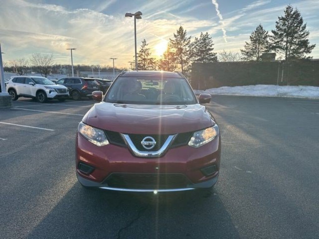 Used 2015 Nissan Rogue SV AWD SV