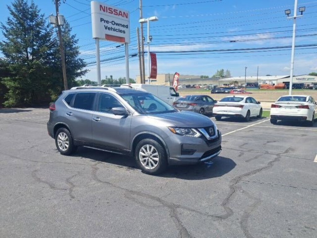 Used 2018 Nissan Rogue SV AWD SV