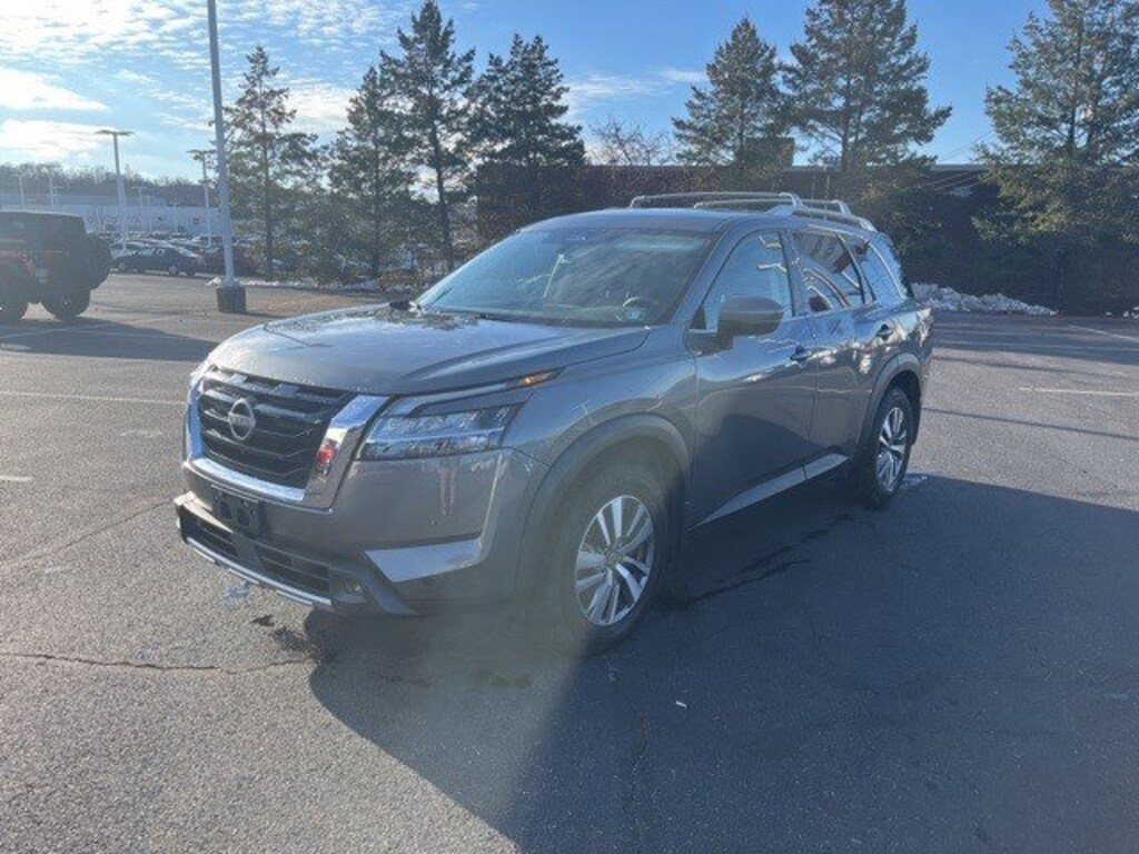 Certified 2023 Nissan Pathfinder SL SL 4WD
