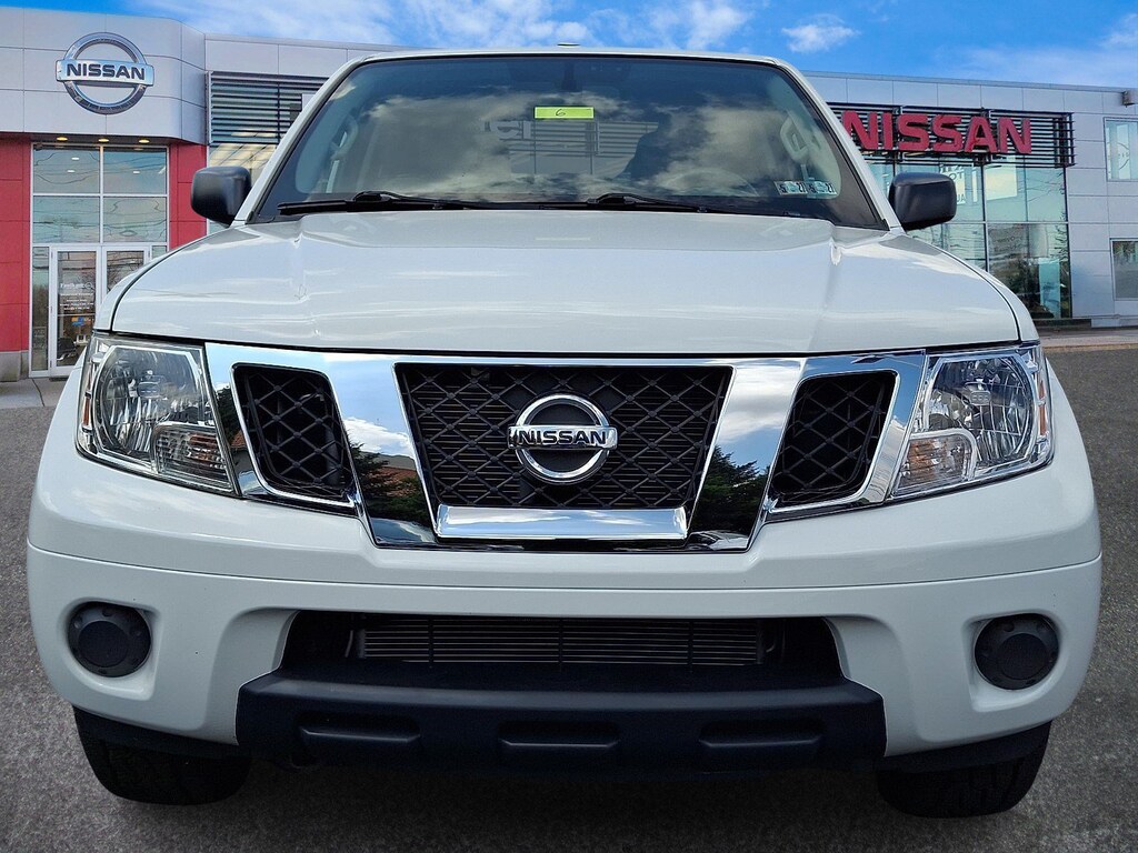 Used 2016 Nissan Frontier SV 4WD Crew Cab SWB Auto SV