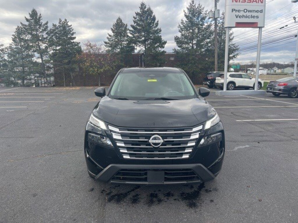 Used 2024 Nissan Rogue S AWD S