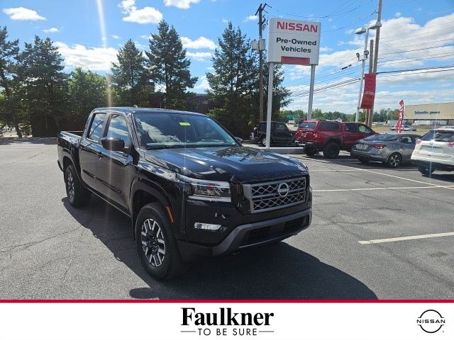 2024 Nissan Frontier SL Crew Cab 4X4's photo