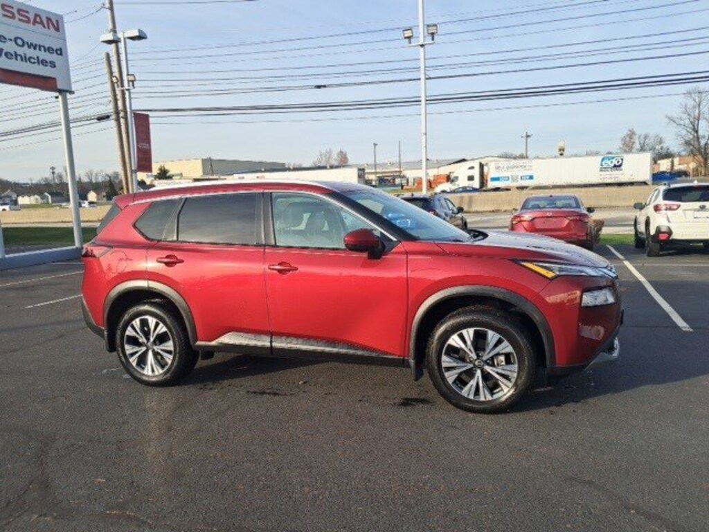 Certified 2022 Nissan Rogue SV AWD SV