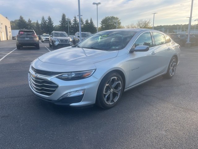 2021 Chevrolet Malibu 1LT photo 2