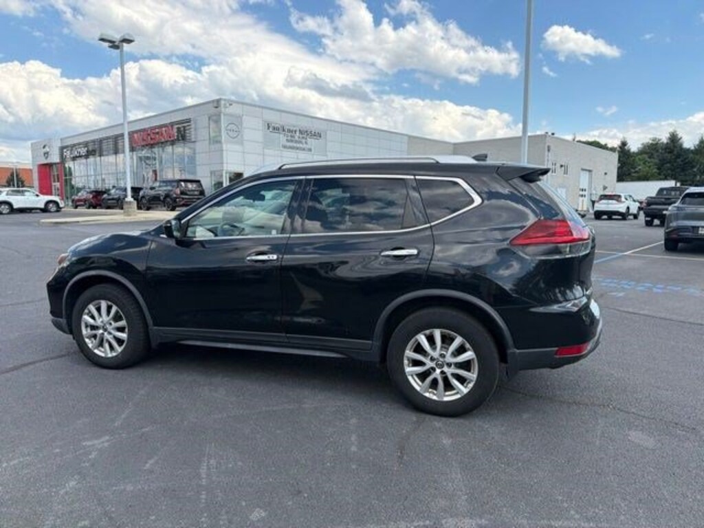 Certified 2019 Nissan Rogue SV AWD SV