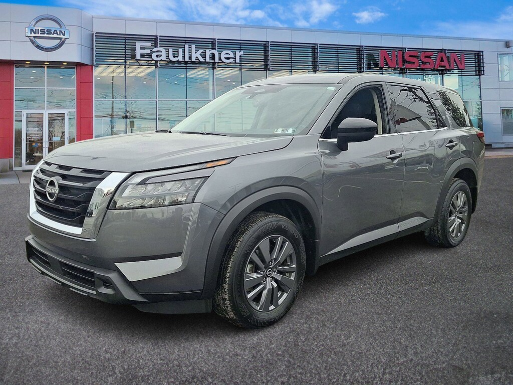 Used 2025 Nissan Pathfinder S S 4WD