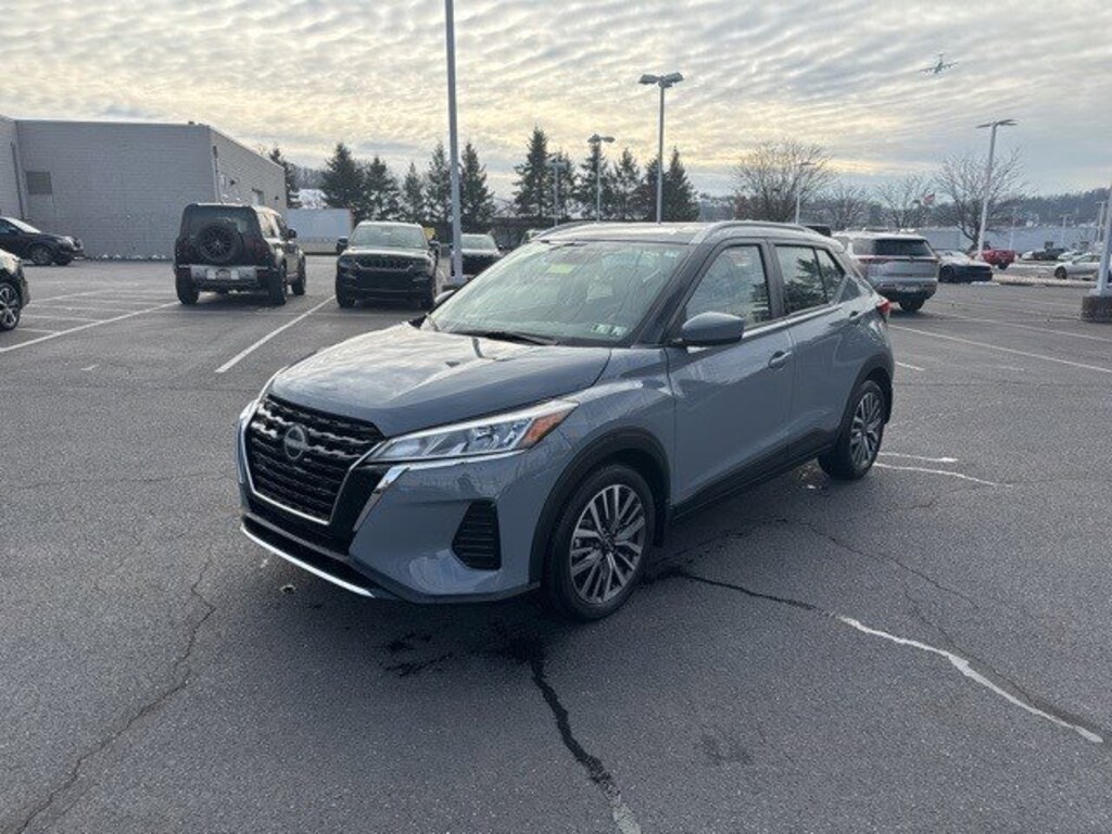 Certified 2024 Nissan Kicks SV SV FWD
