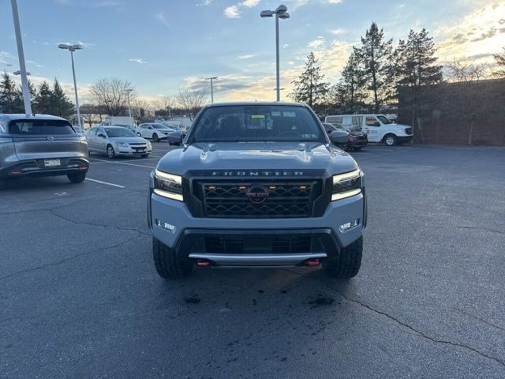 Used 2023 Nissan Frontier PRO-4X Crew Cab 4x4 PRO-4X Auto