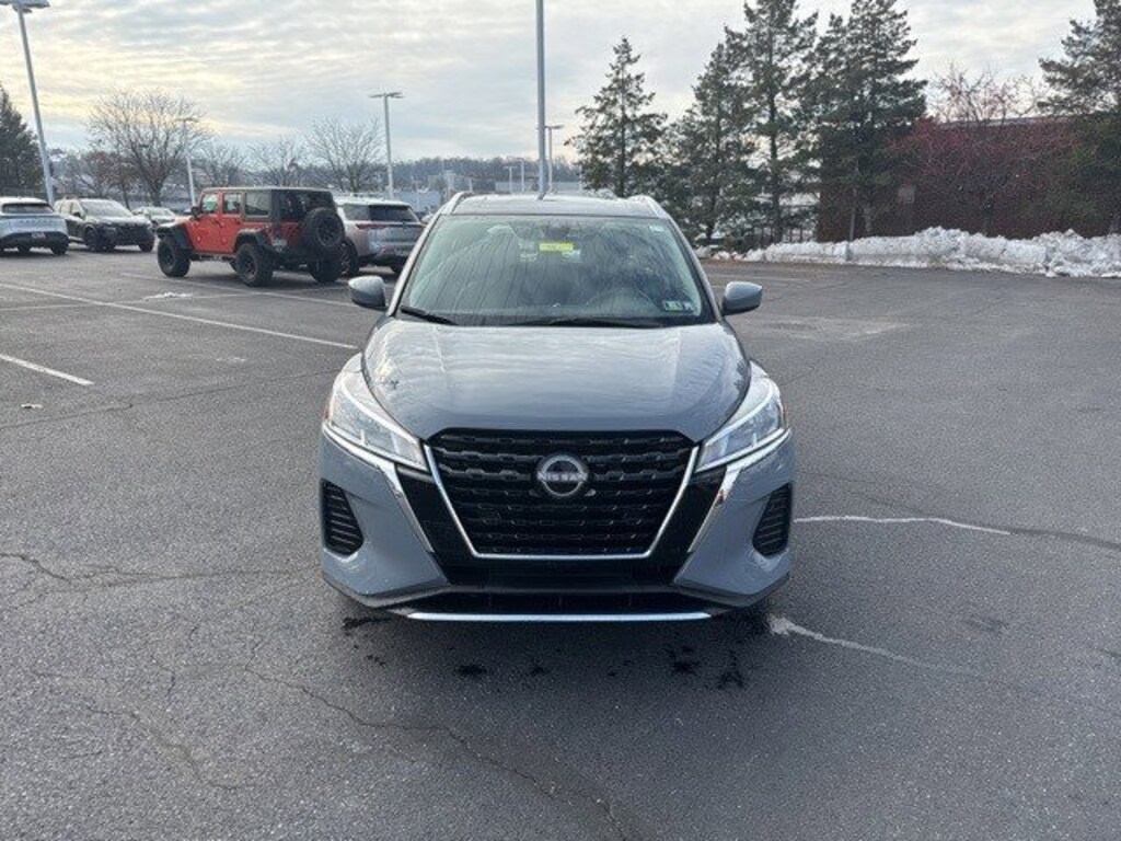 Certified 2024 Nissan Kicks SV SV FWD