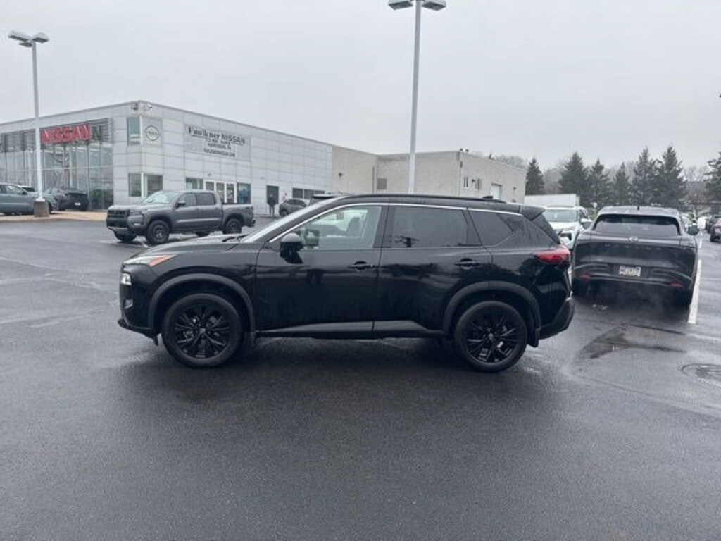Used 2023 Nissan Rogue SV AWD SV