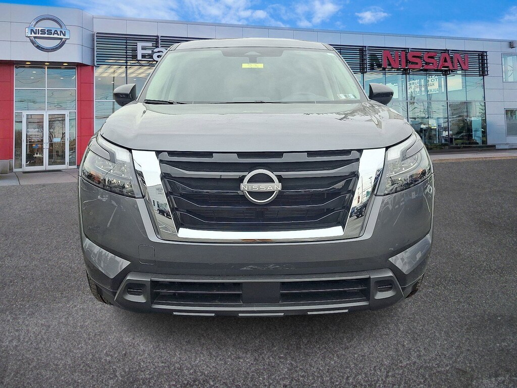 Used 2025 Nissan Pathfinder S S 4WD