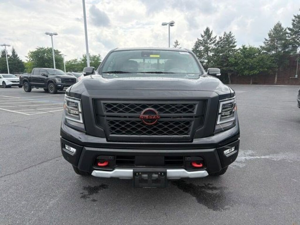 Certified 2023 Nissan Titan PRO-4X 4x4 Crew Cab PRO-4X