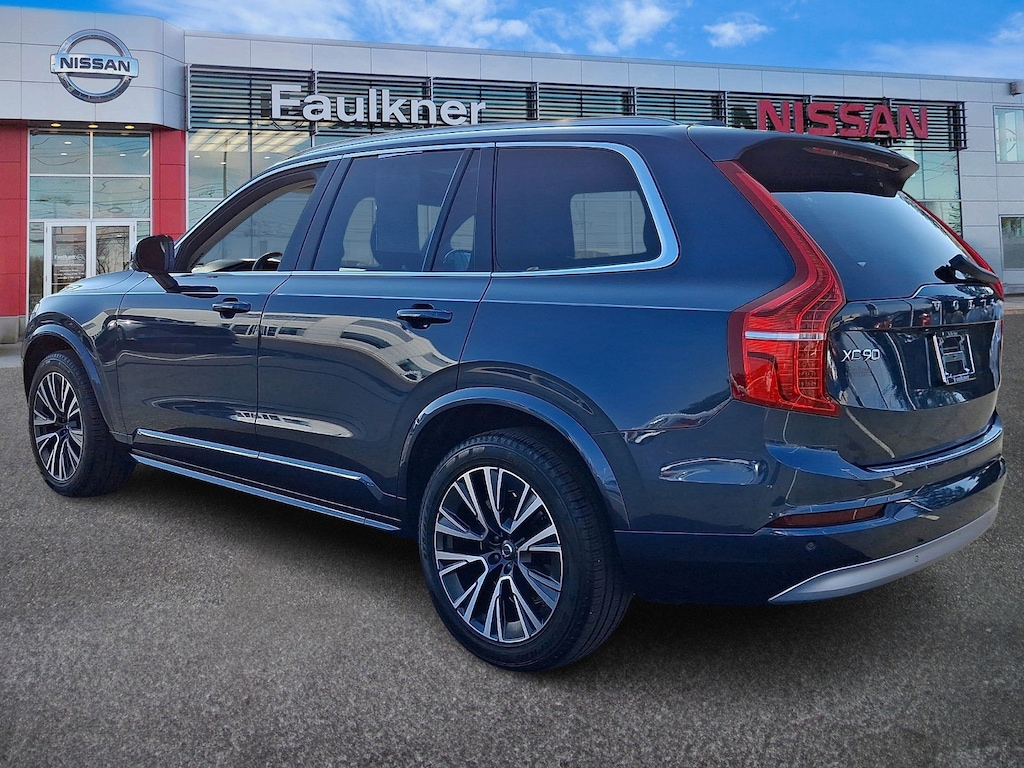 Used 2022 Volvo XC90 Momentum T6 AWD Momentum 7P