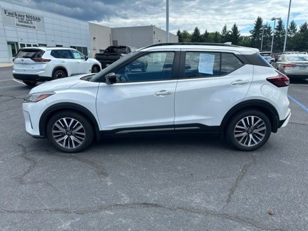 Certified 2023 Nissan Kicks SR SR FWD