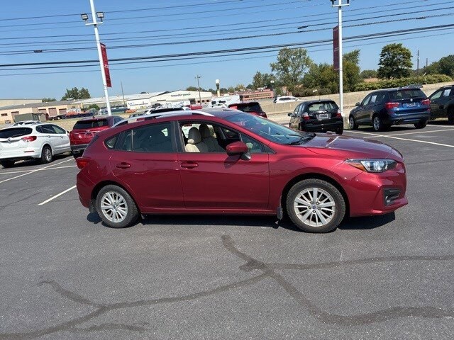 2018 Subaru Impreza 2.0i Premium photo 4