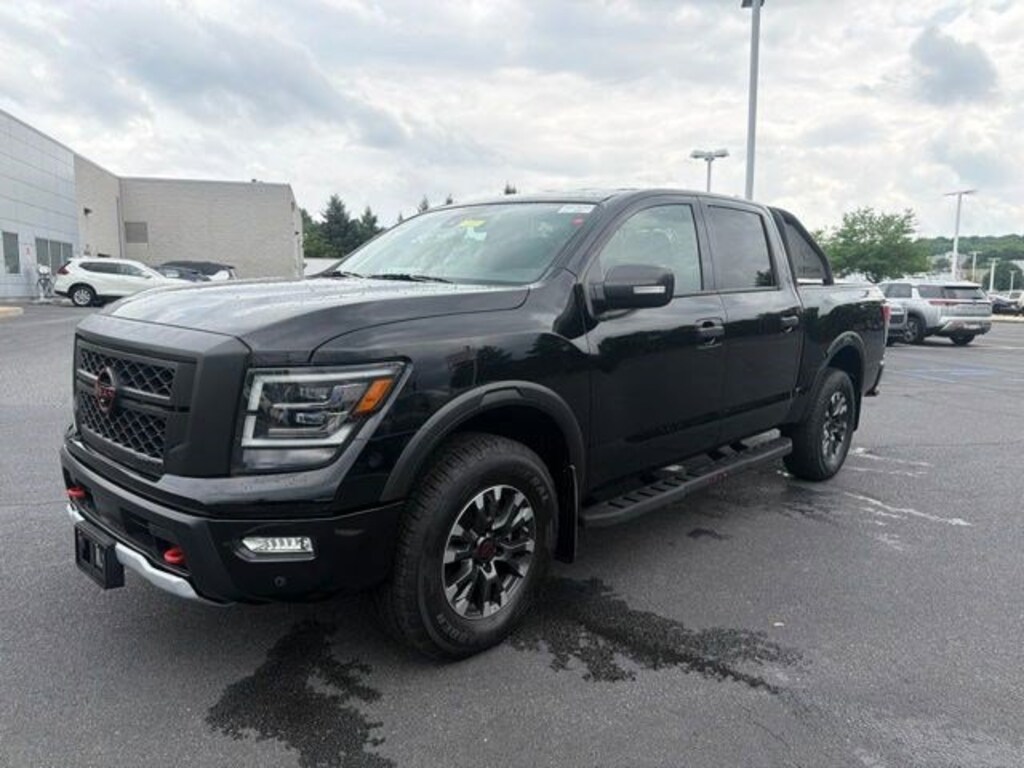 Certified 2023 Nissan Titan PRO-4X 4x4 Crew Cab PRO-4X