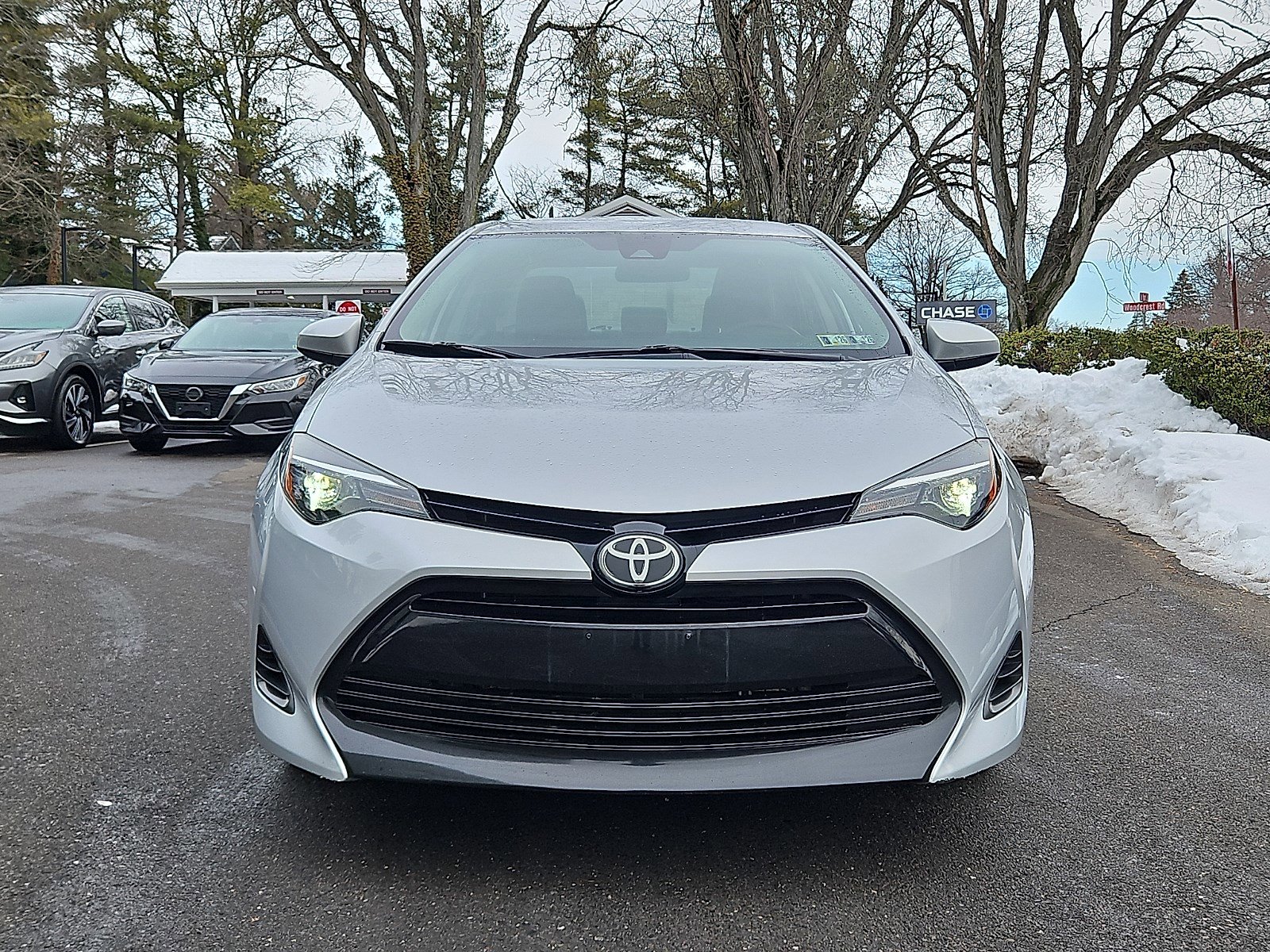 Used 2019 Toyota Corolla LE with VIN 2T1BURHE4KC211261 for sale in Feasterville-Trevose, PA