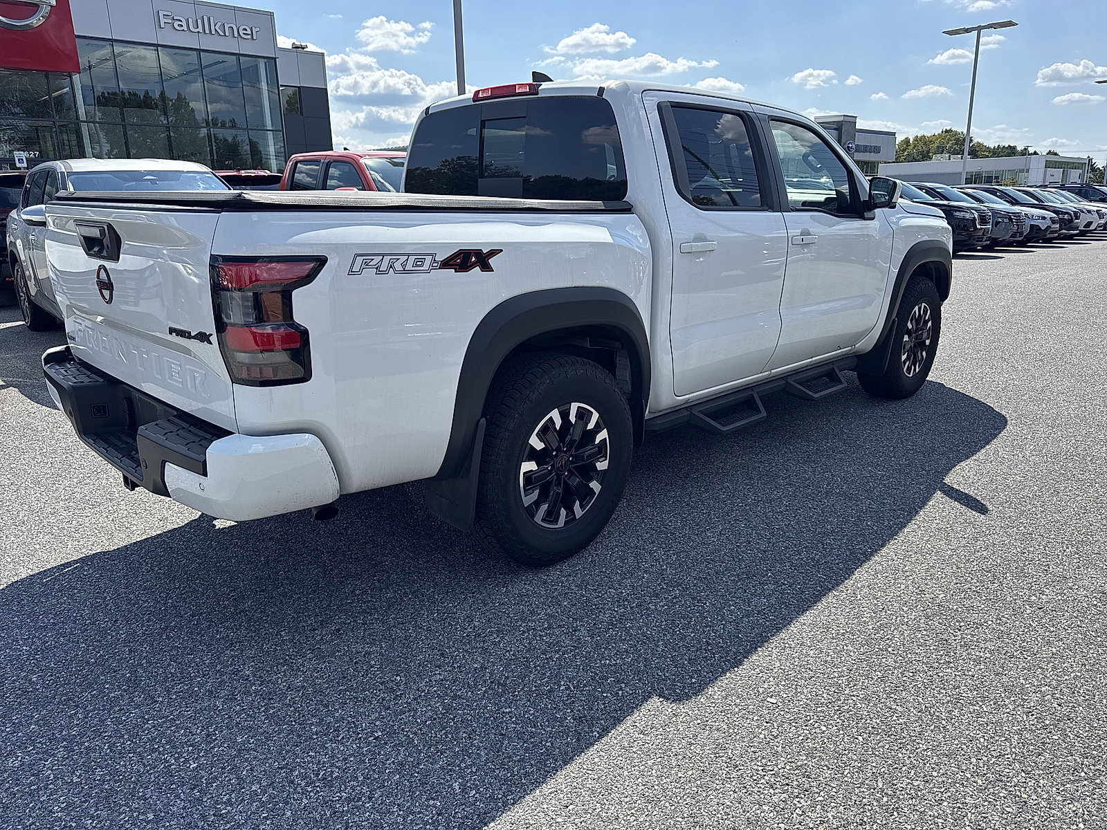 2024 Nissan Frontier Crew Cab PRO-4X photo 3