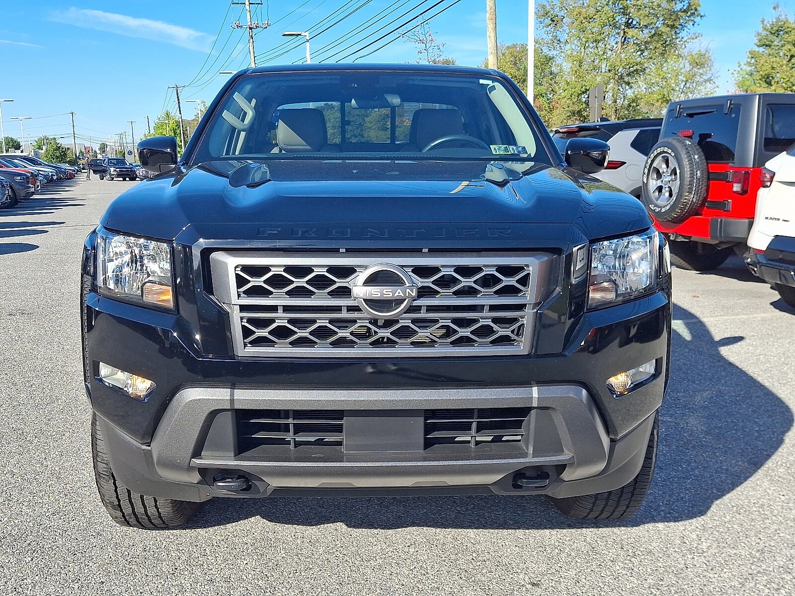 2022 Nissan Frontier Crew Cab SV photo 3