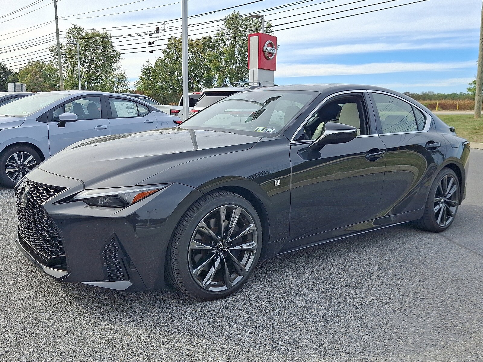 2023 Lexus IS 350 F SPORT AWD photo 4