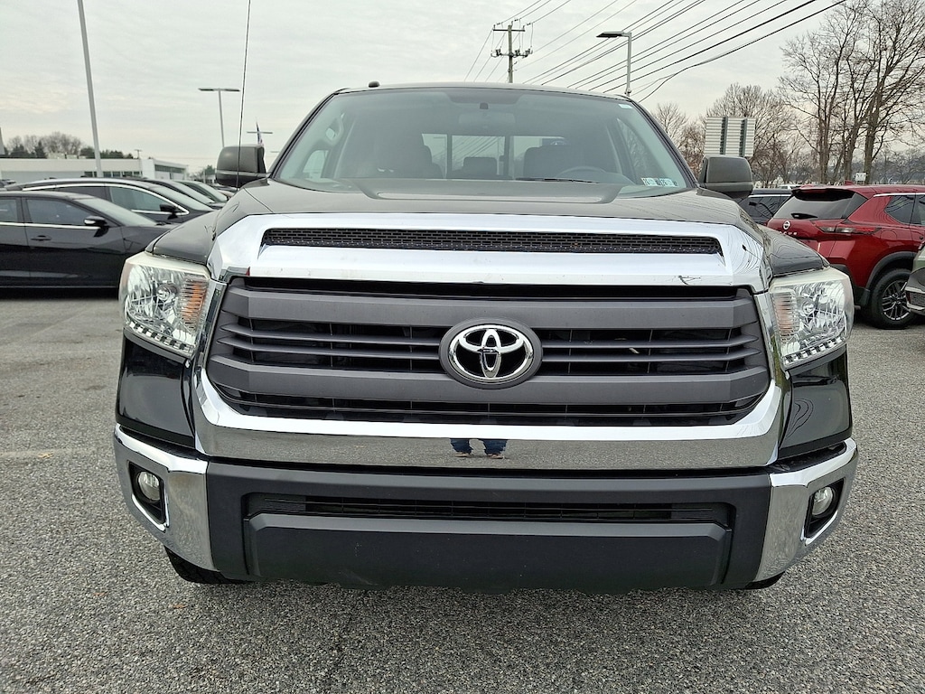 Used 2015 Toyota Tundra 4WD Truck SR5 Double Cab 4.6L V8 6-Spd AT SR5