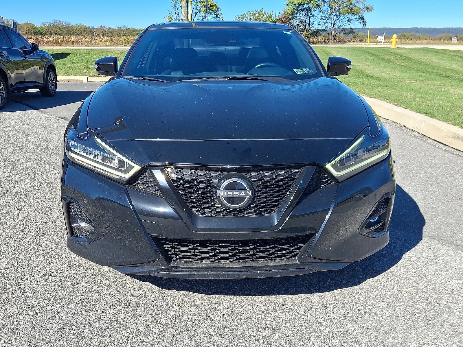 2023 Nissan Maxima SR photo 3