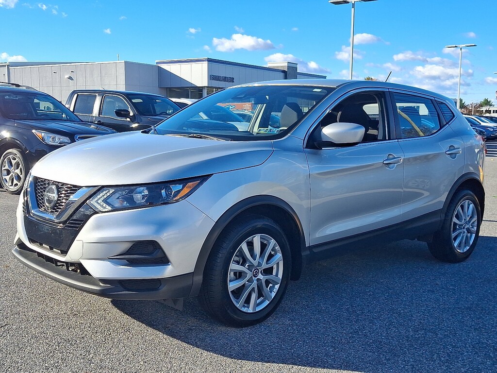 Certified 2022 Nissan Rogue Sport S AWD S