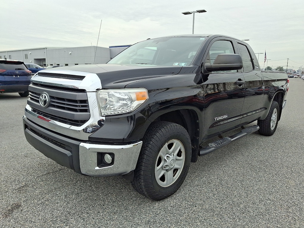 Used 2015 Toyota Tundra 4WD Truck SR5 Double Cab 4.6L V8 6-Spd AT SR5