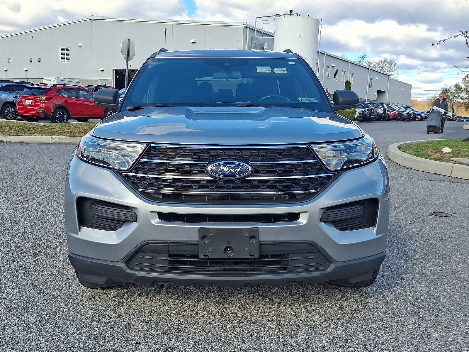 2020 Ford Explorer XLT photo 3
