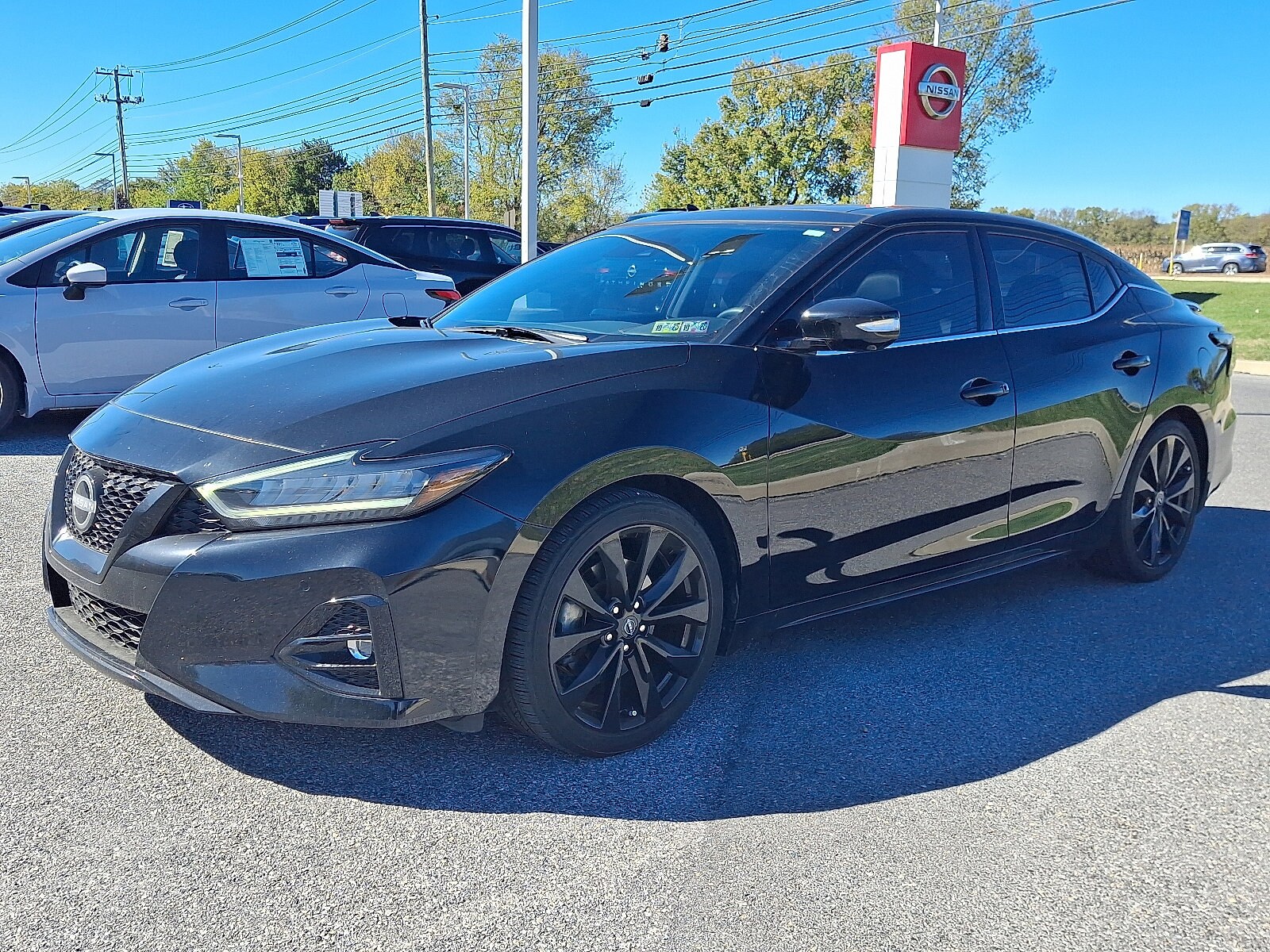 2023 Nissan Maxima SR photo 4