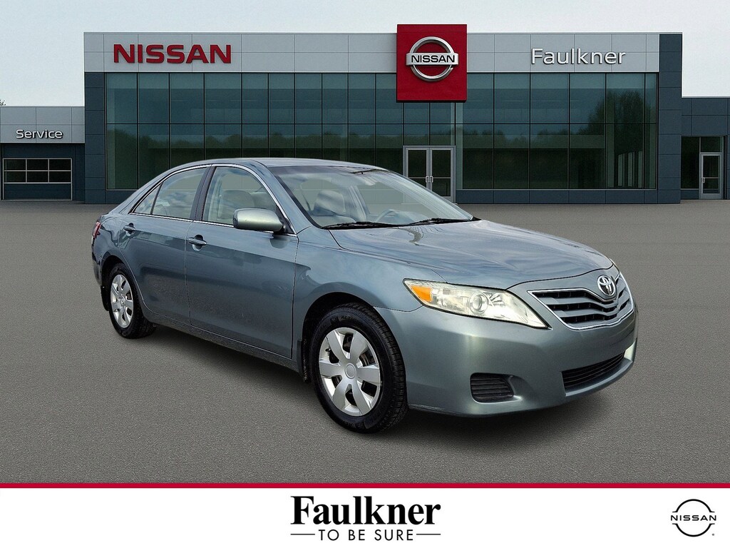 Used 2011 Toyota Camry LE