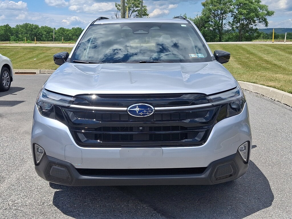 Used 2025 Subaru Forester Touring Touring AWD