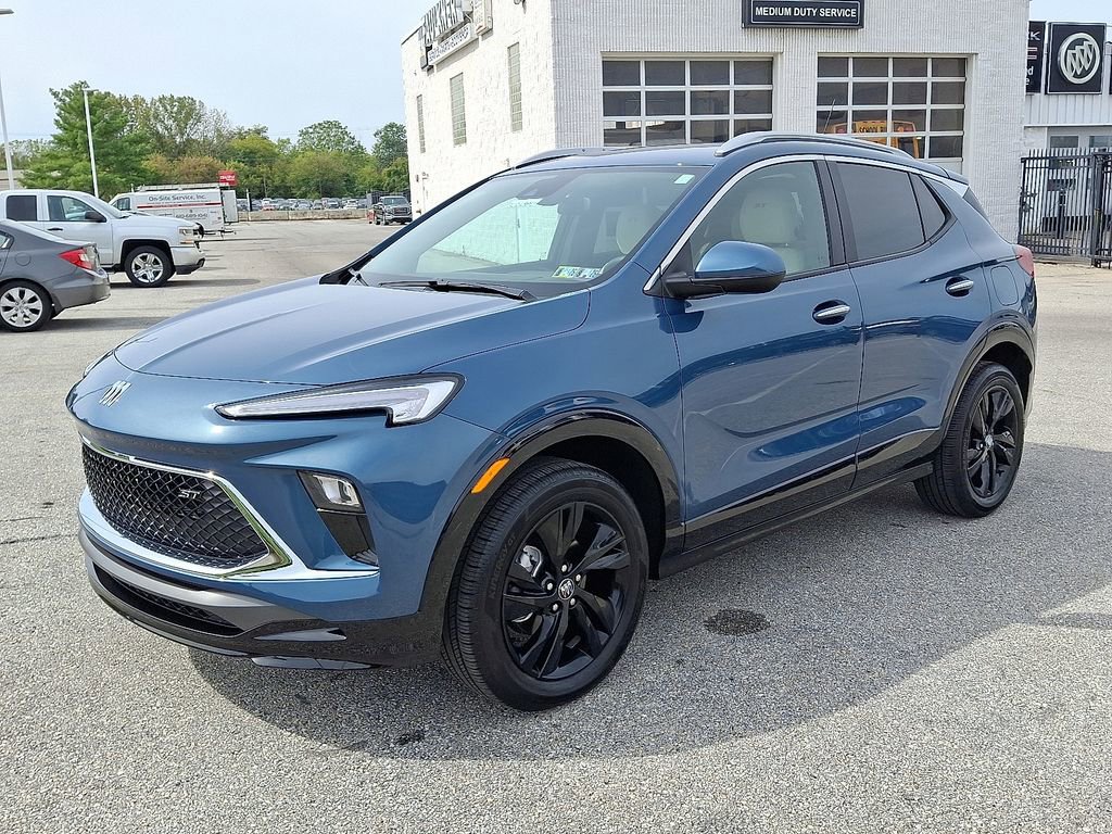 2024 Buick Encore GX Sport Touring photo 3