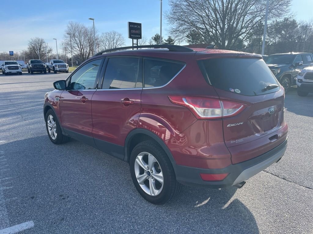 Used 2016 Ford Escape SE