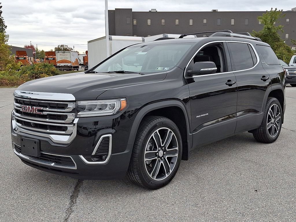 2022 Gmc Acadia SLT photo 2