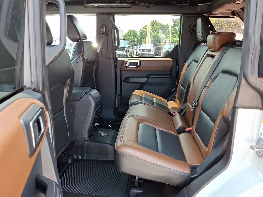 2024 Ford Bronco 4-Door Outer Banks - Photo 14