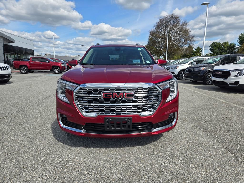 2023 Gmc Terrain Denali photo 2
