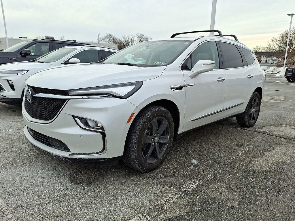 Used 2023 Buick Enclave Essence SUV